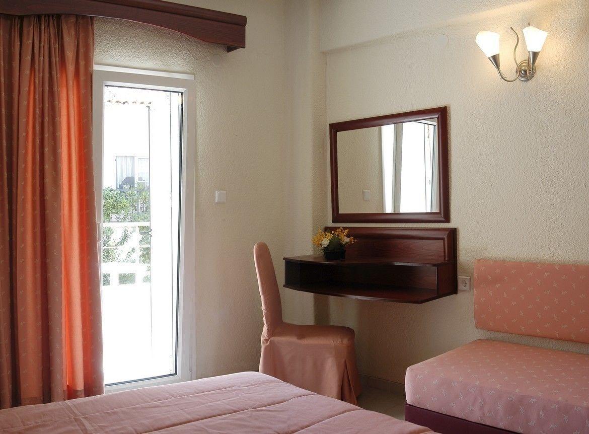 Xenios Loutra Village Beach Hotel Agia Paraskevi  Esterno foto